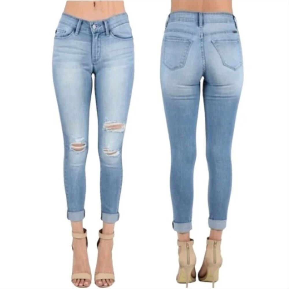 KanCan Women's Distressed Raw Hem Skinny Jeans Light Wash Size 9/28